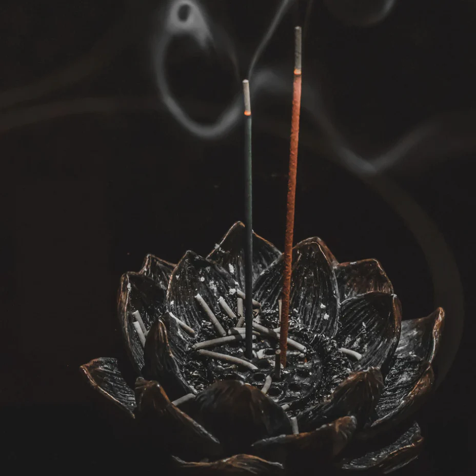 burn incense sticks