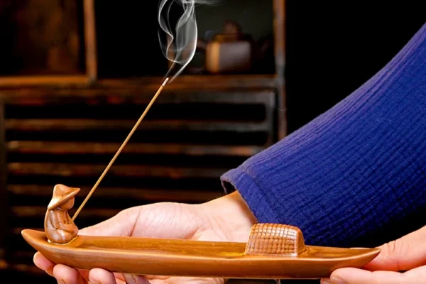 burn incense